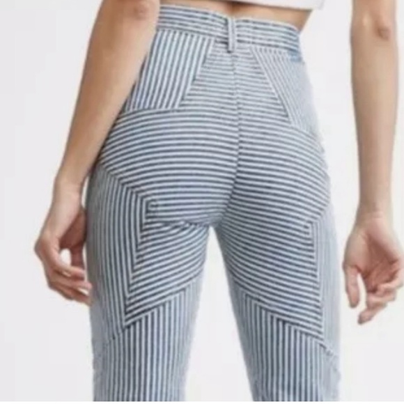 REVICE VENUS FLARES - Picture 3 of 7